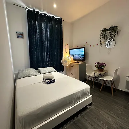 Delight Room 1St Door Nice Exterior photo