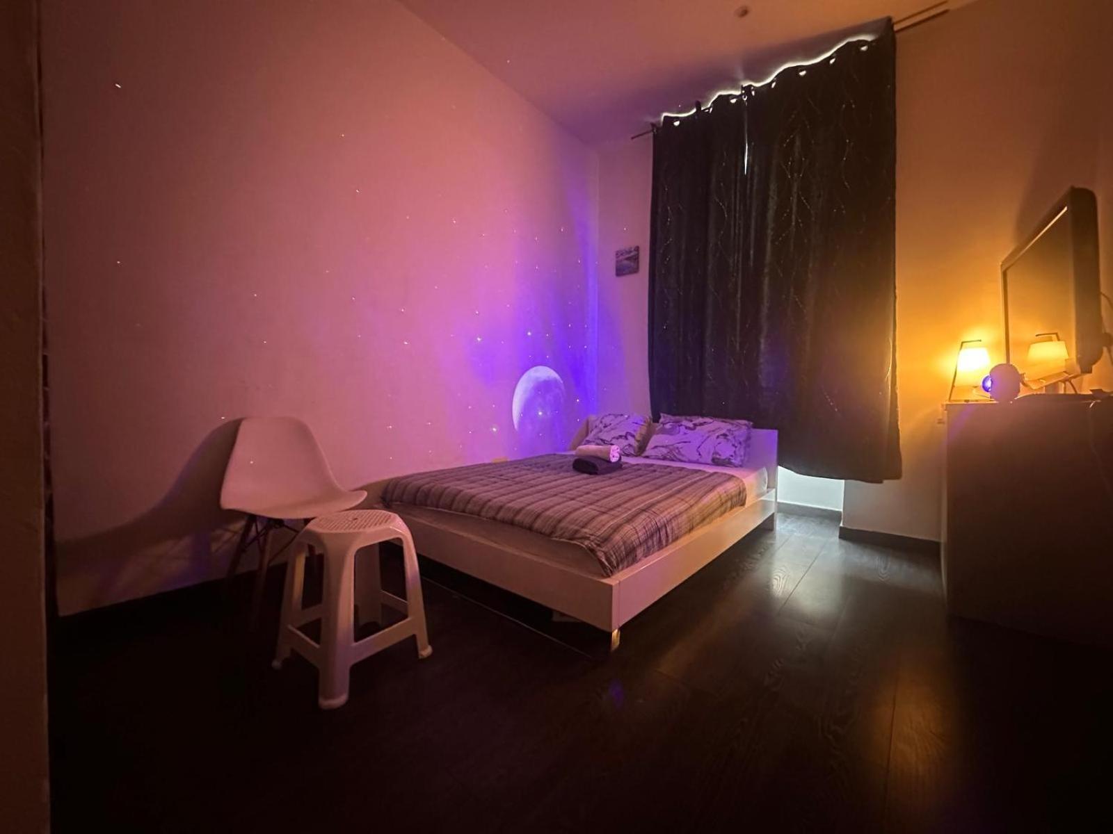 Homestay Delight 1st Door *
